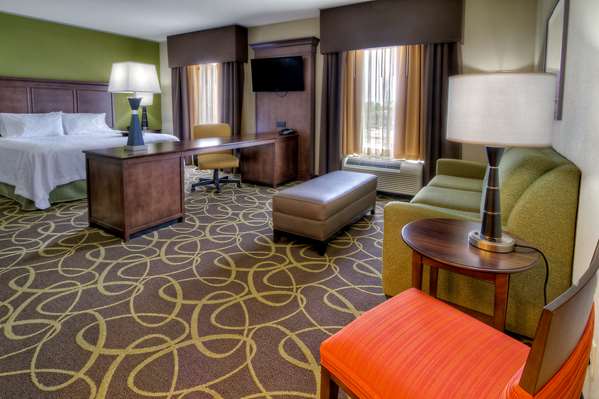  - Hampton Inn & Suites Rochester - I-390, Exit 14B