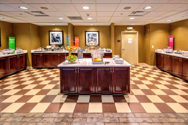 Restaurant - Hampton Inn Irondequoit Rochester