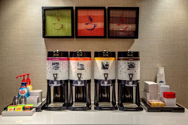 Restaurant - Hampton Inn Irondequoit Rochester