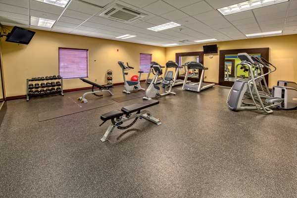 Fitness/ Exercise Room - Hampton Inn Irondequoit Rochester