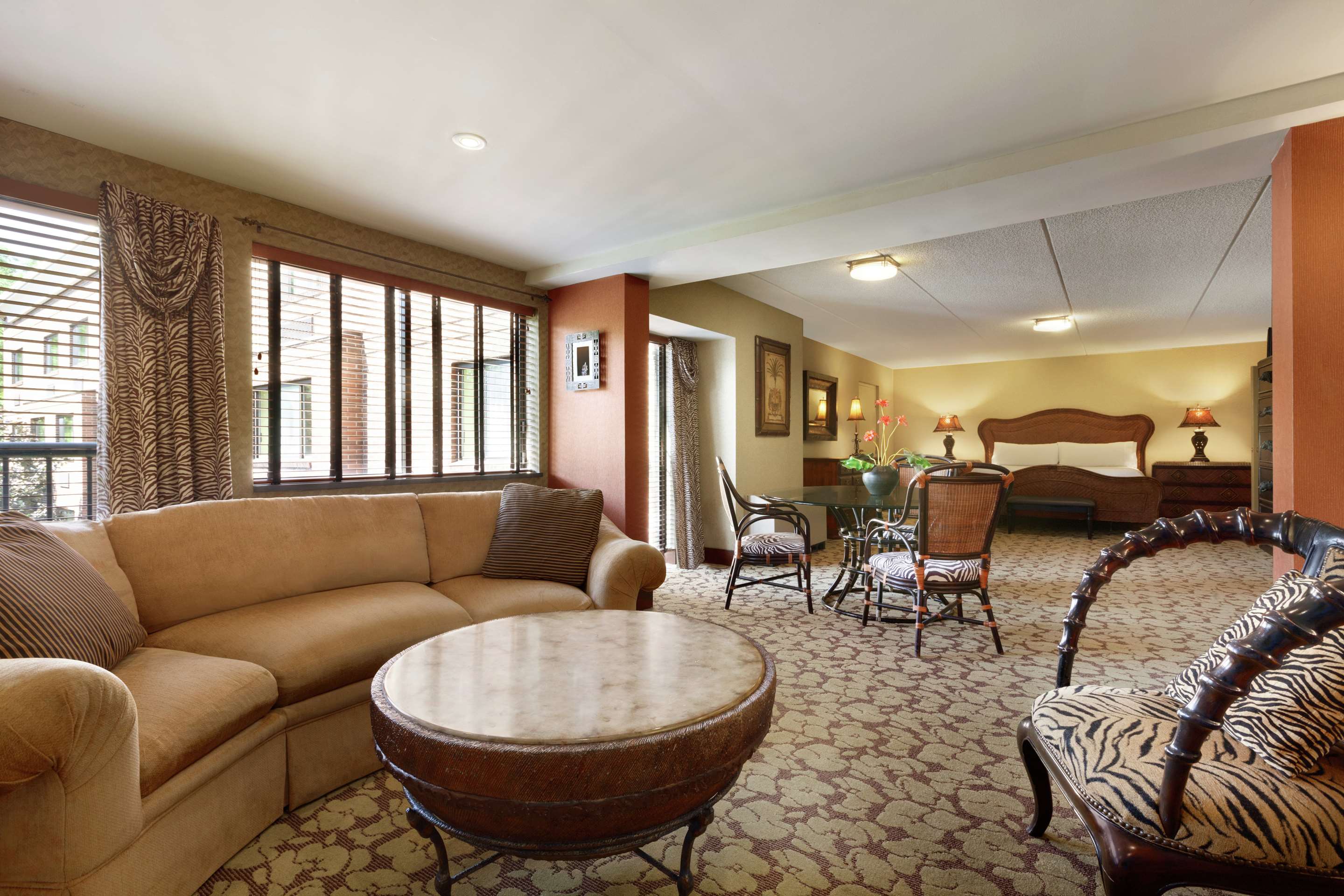 Guest room