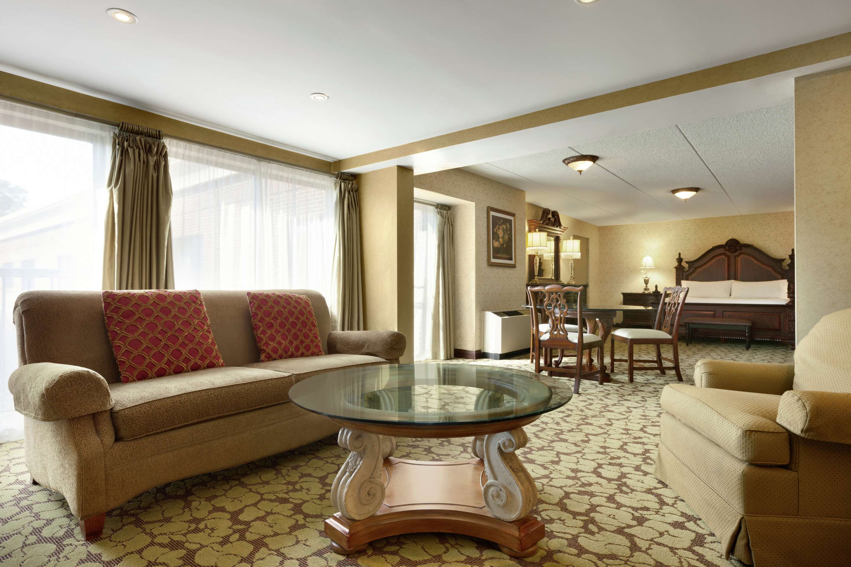 Guest room