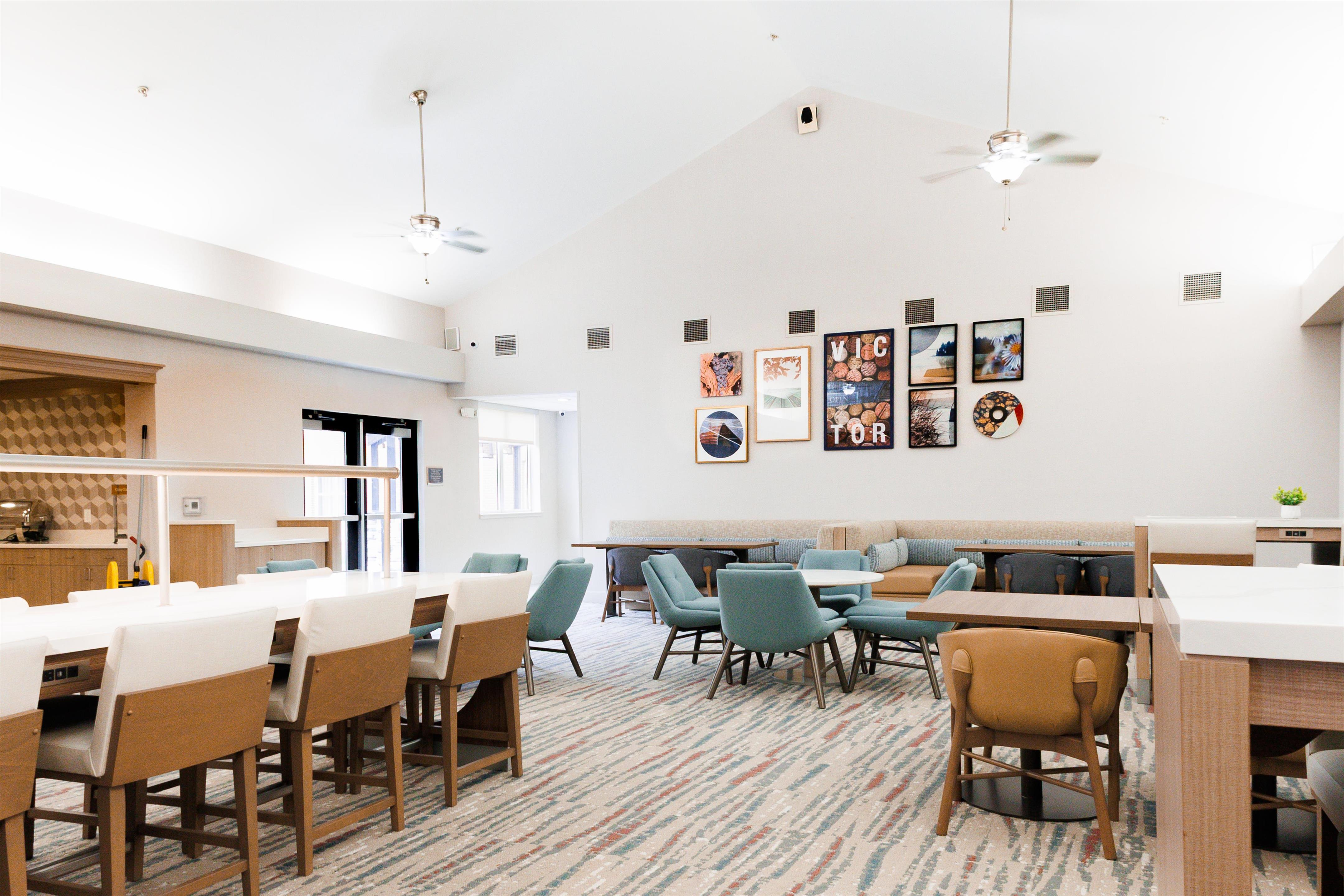 Breakfast Area | Homewood Suites by Hilton Rochester - Victor