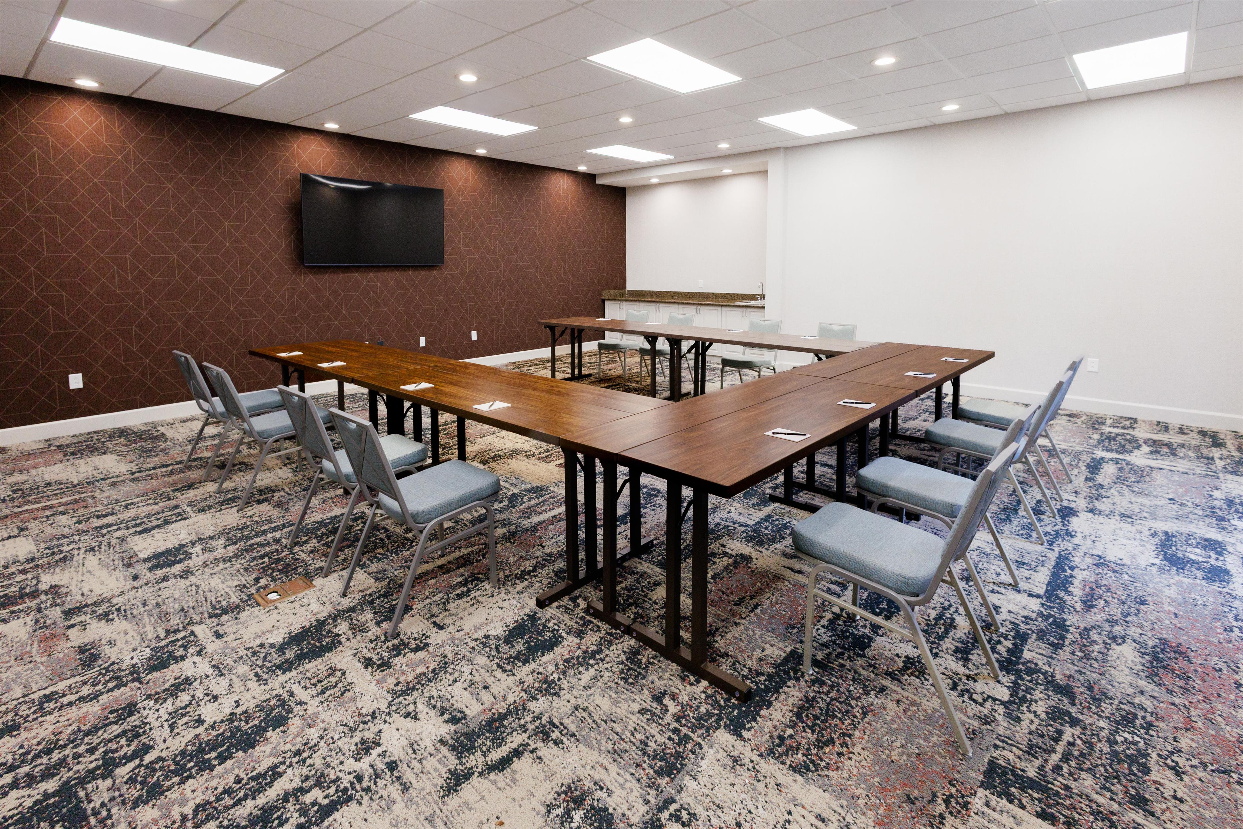 Meeting Room | Homewood Suites by Hilton Rochester - Victor