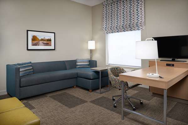  - Hampton Inn & Suites Rogers