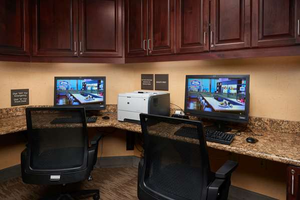 Conference Area - Hampton Inn & Suites Rogers