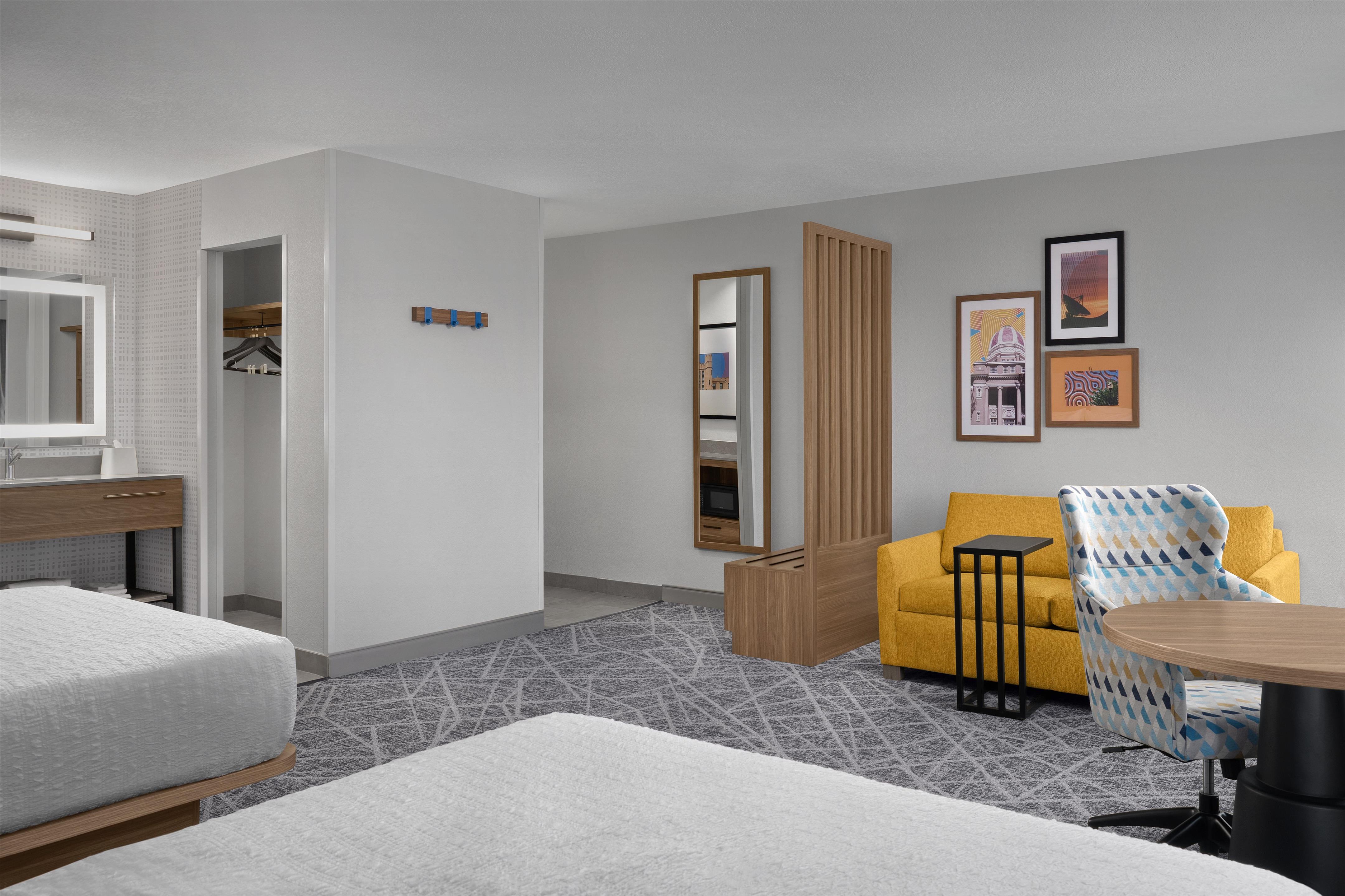 Guest room