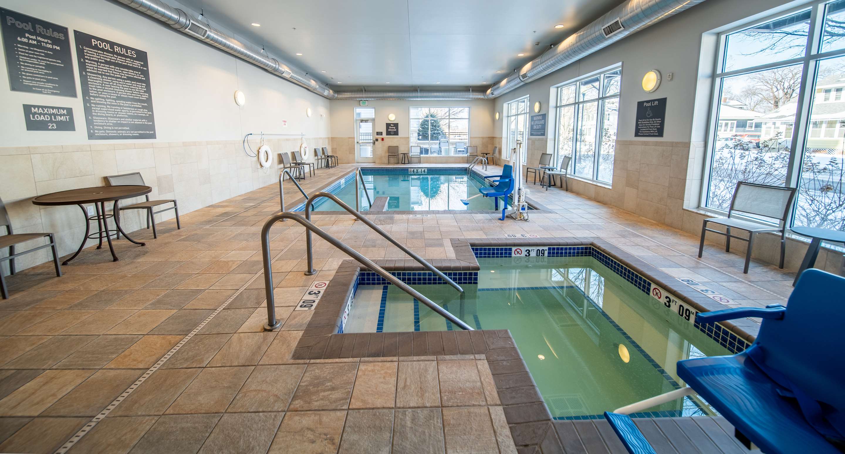 Pool | Homewood Suites by Hilton Rochester Mayo Clinic Area / Saint Marys