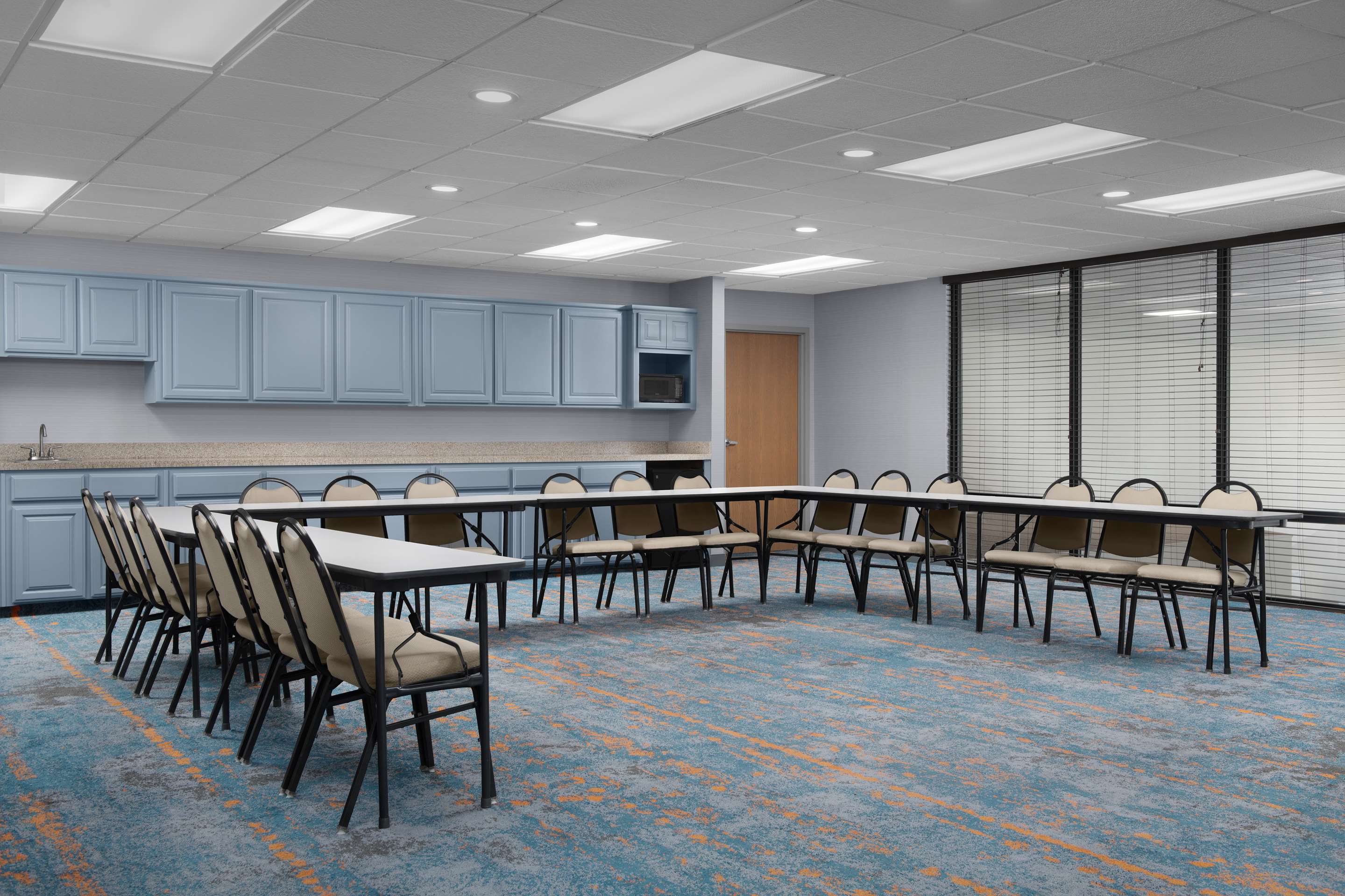Meeting Room | Hampton Inn Russellville