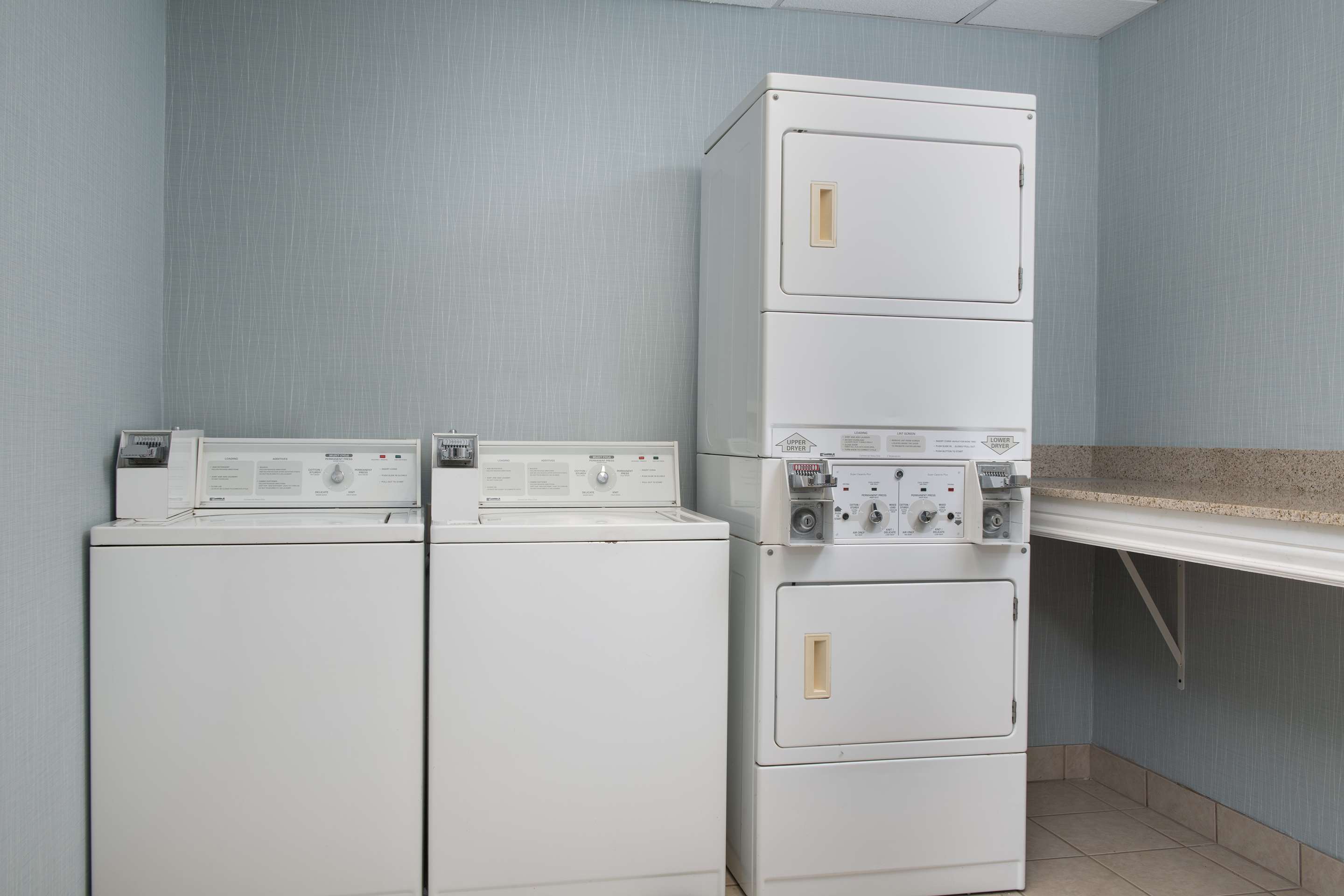 Undefined/Not Set | Hampton Inn Russellville