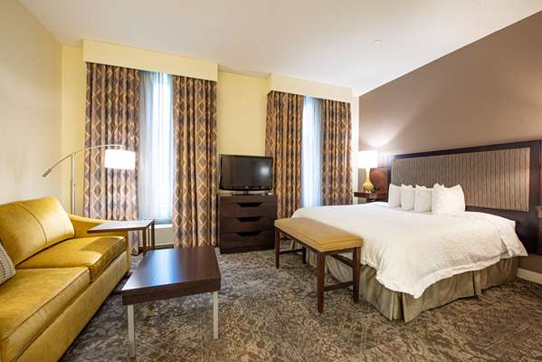  - Hampton Inn & Suites Rockville Centre