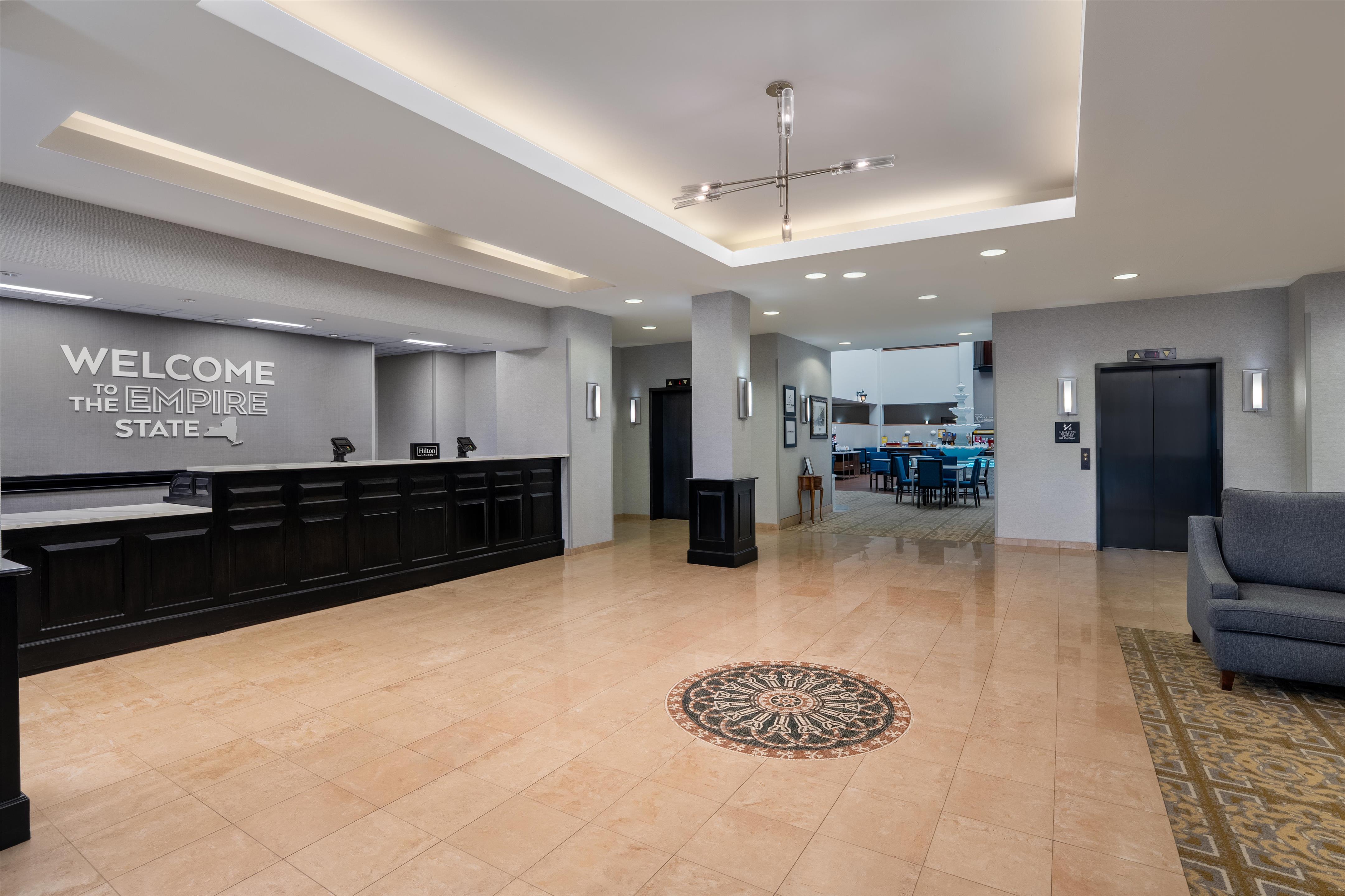 Reception | Hampton Inn & Suites Rockville Centre