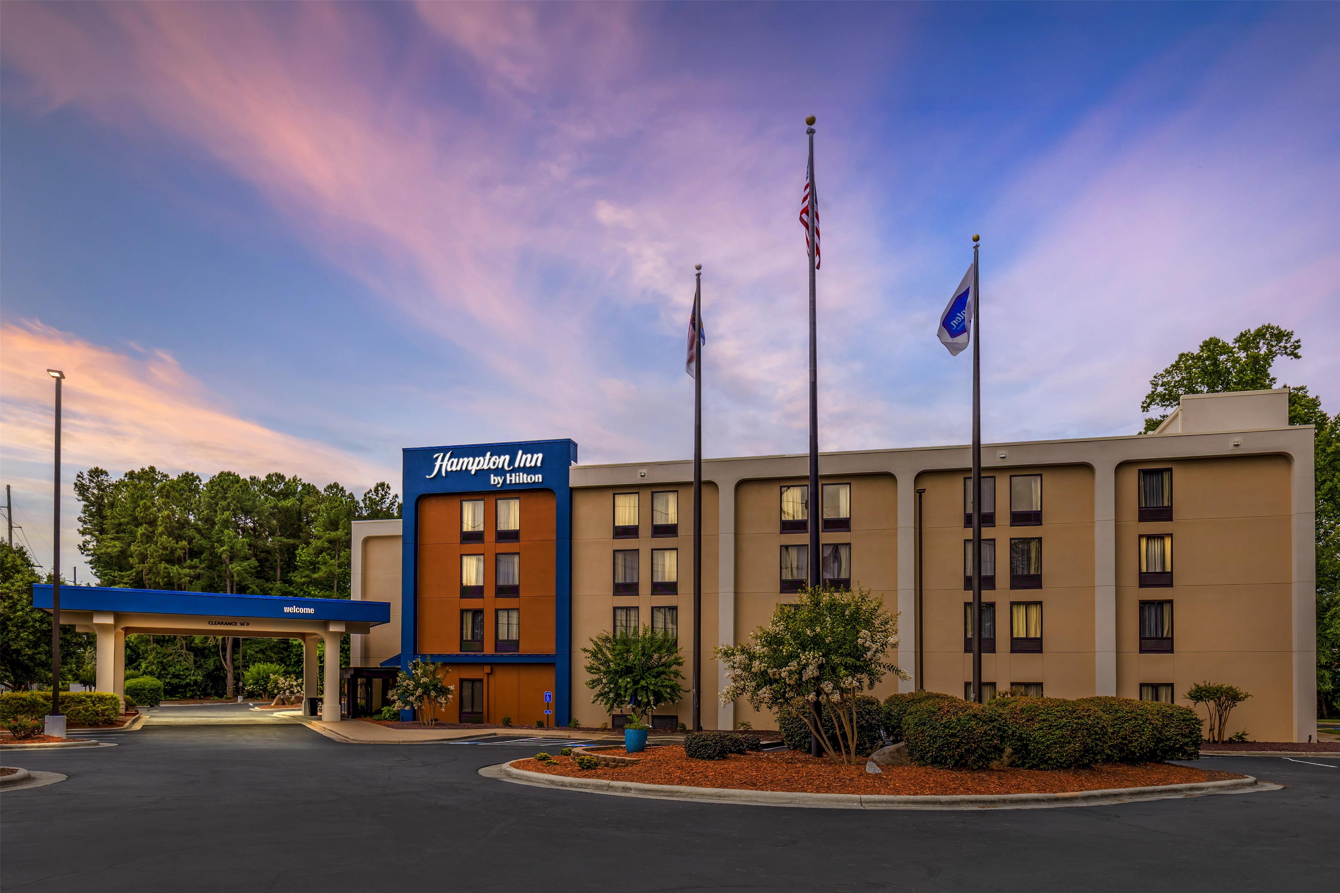 Exterior | Hampton Inn Rocky Mount
