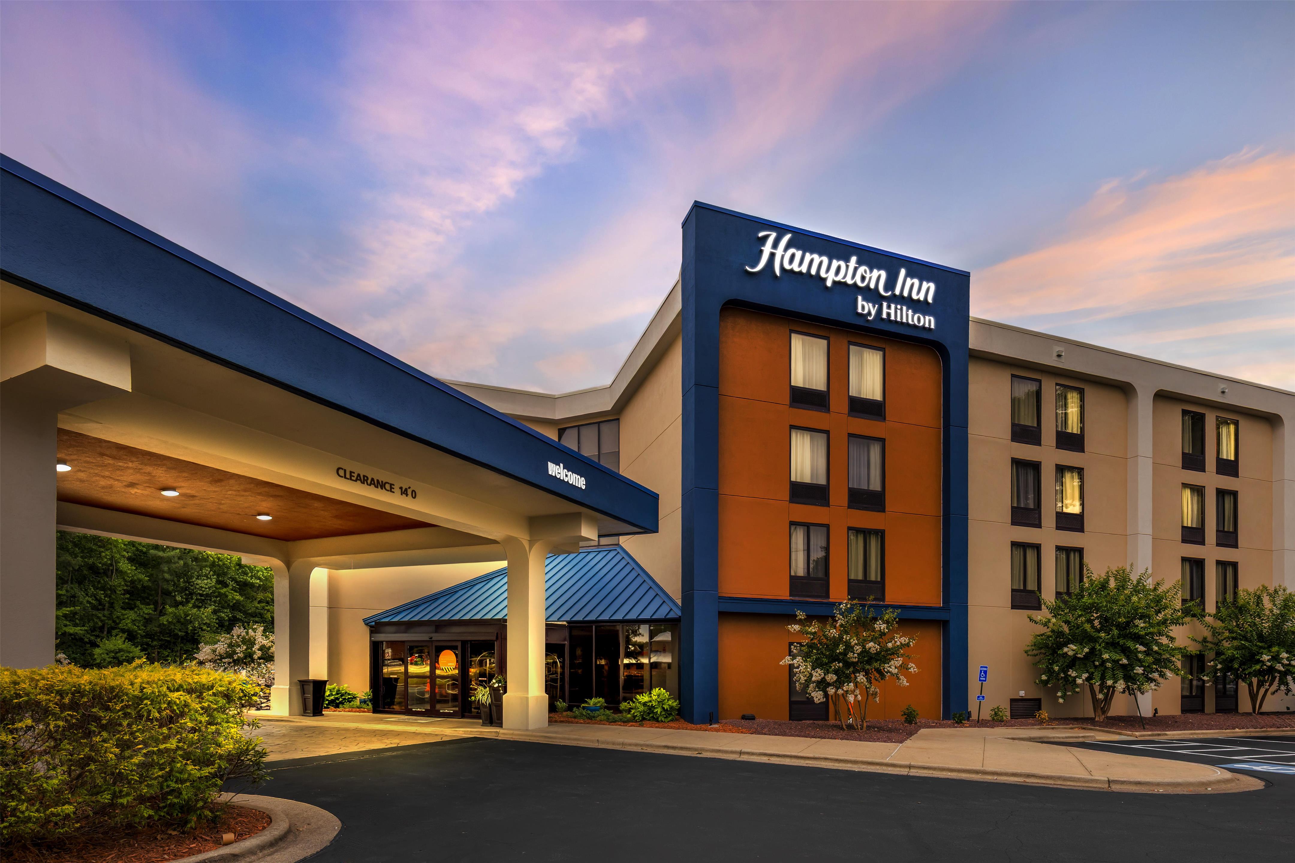Exterior | Hampton Inn Rocky Mount