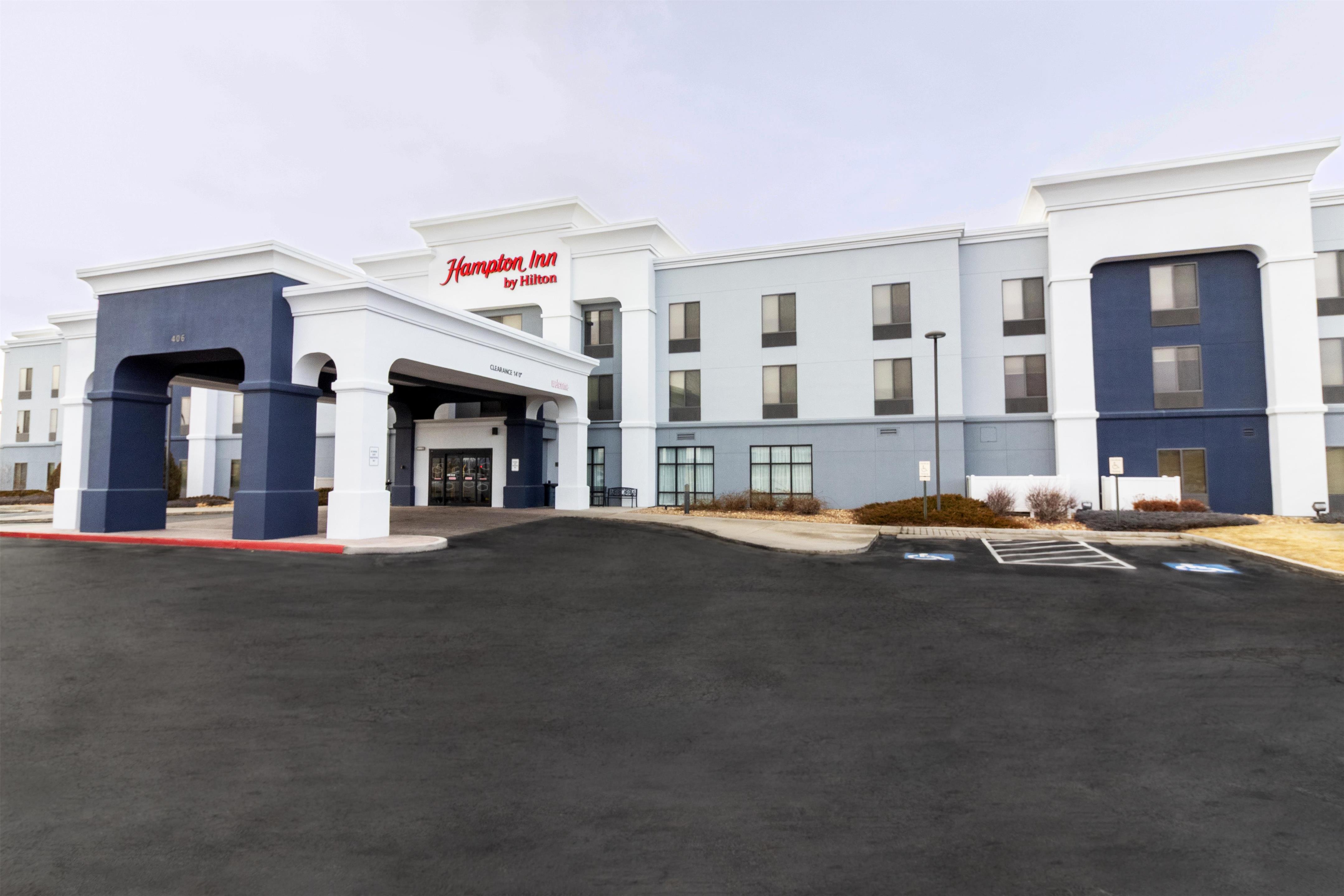 Exterior | Hampton Inn Rawlins