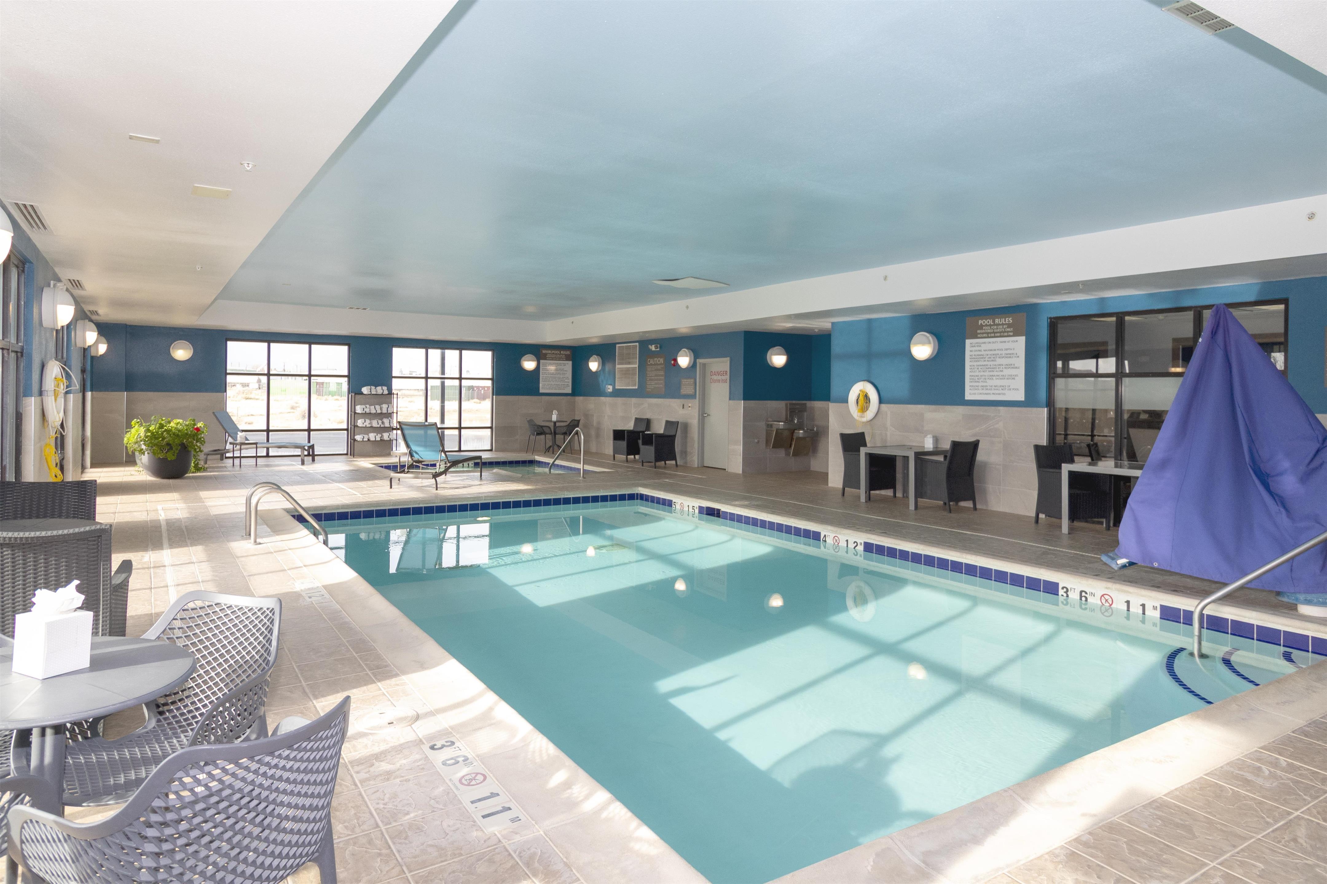 Pool | Hampton Inn Rawlins