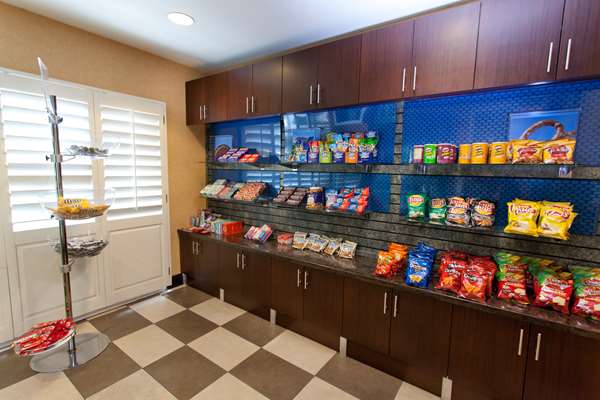 Restaurant - Hampton Inn & Suites Sacramento