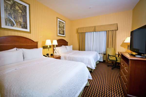  - Hampton Inn & Suites Sacramento
