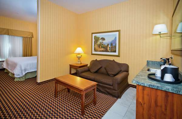  - Hampton Inn & Suites Sacramento