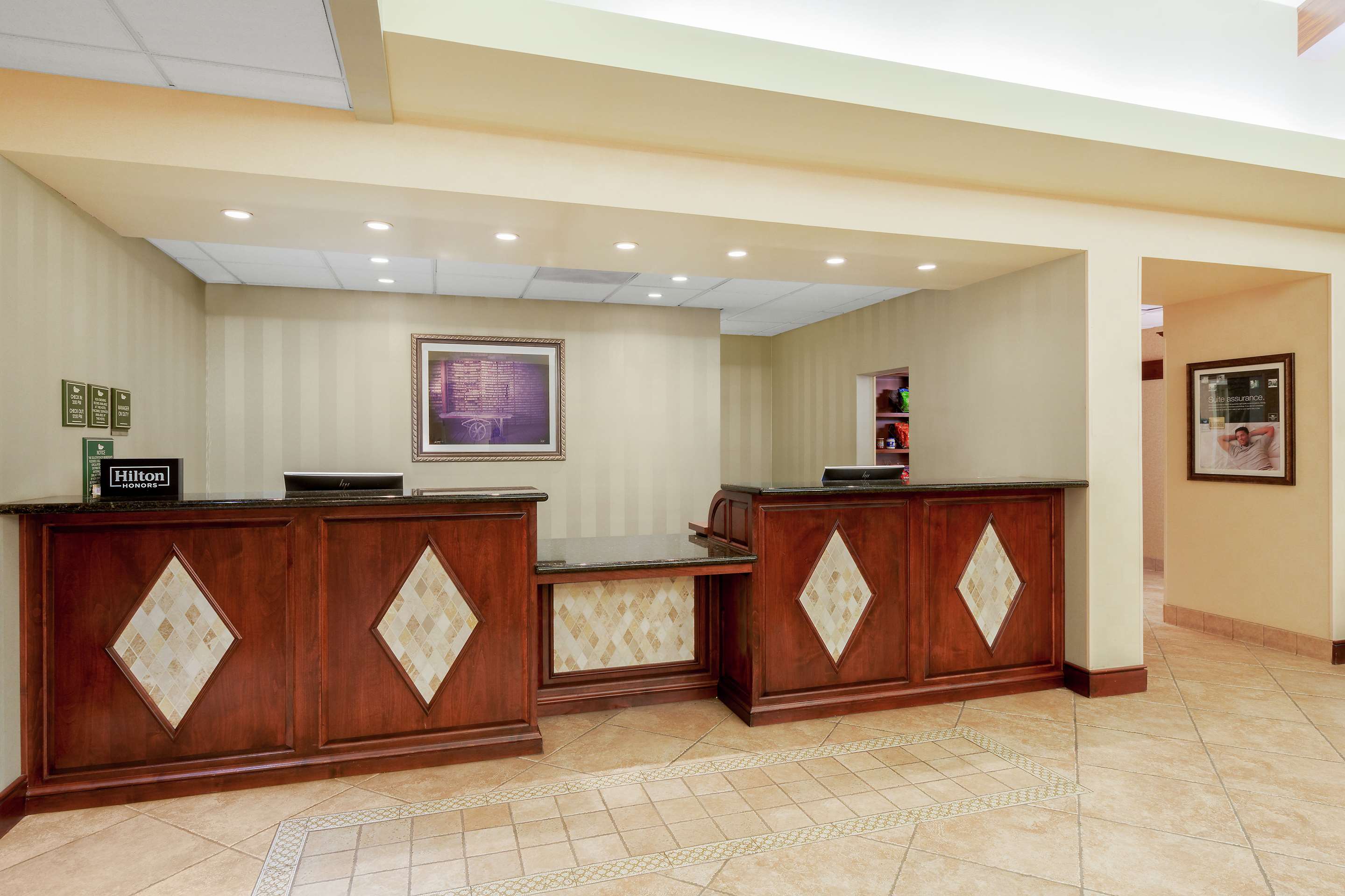 Reception | Homewood Suites By Hilton Sacramento Airport - Natomas
