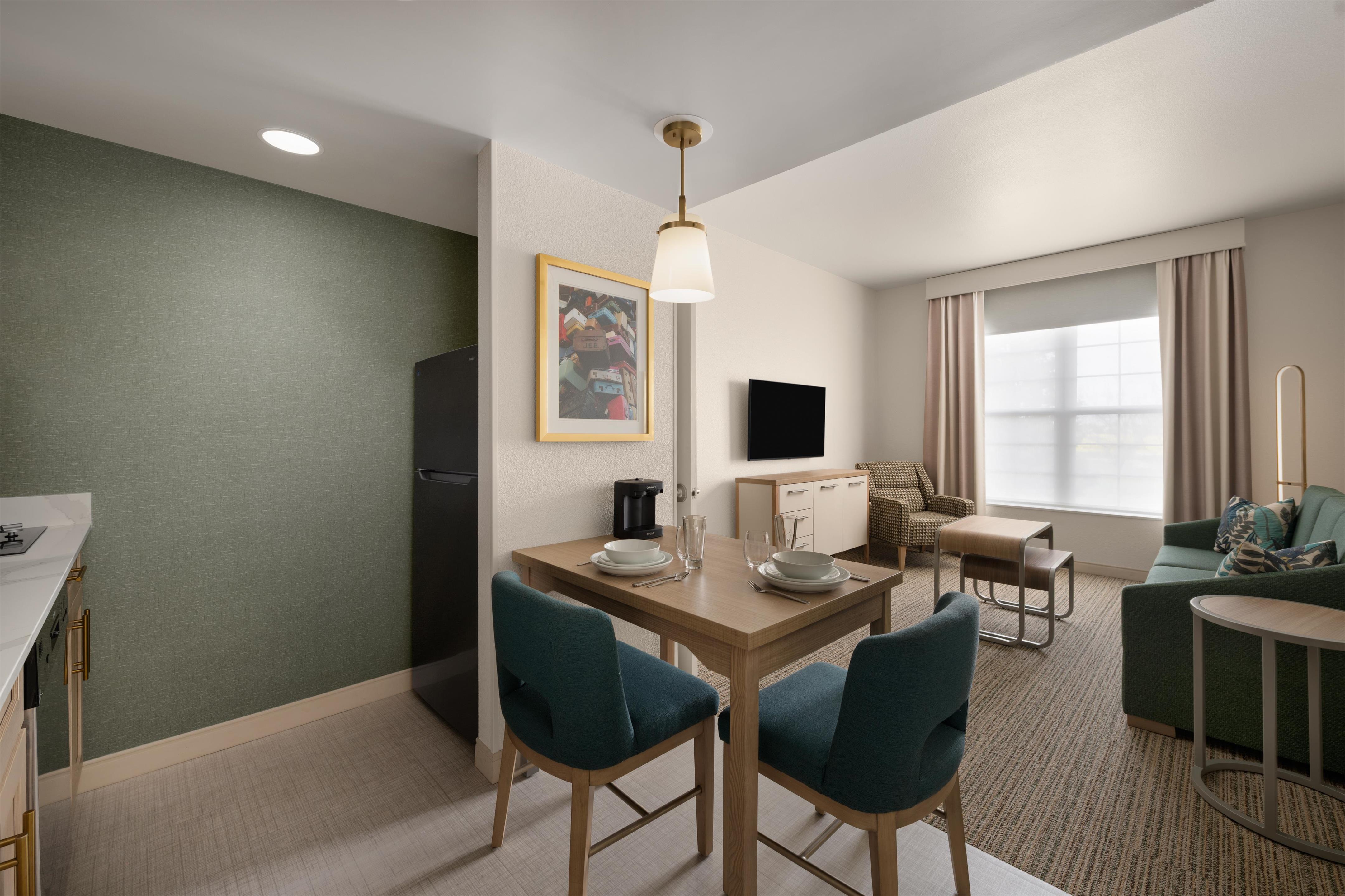 Guest room