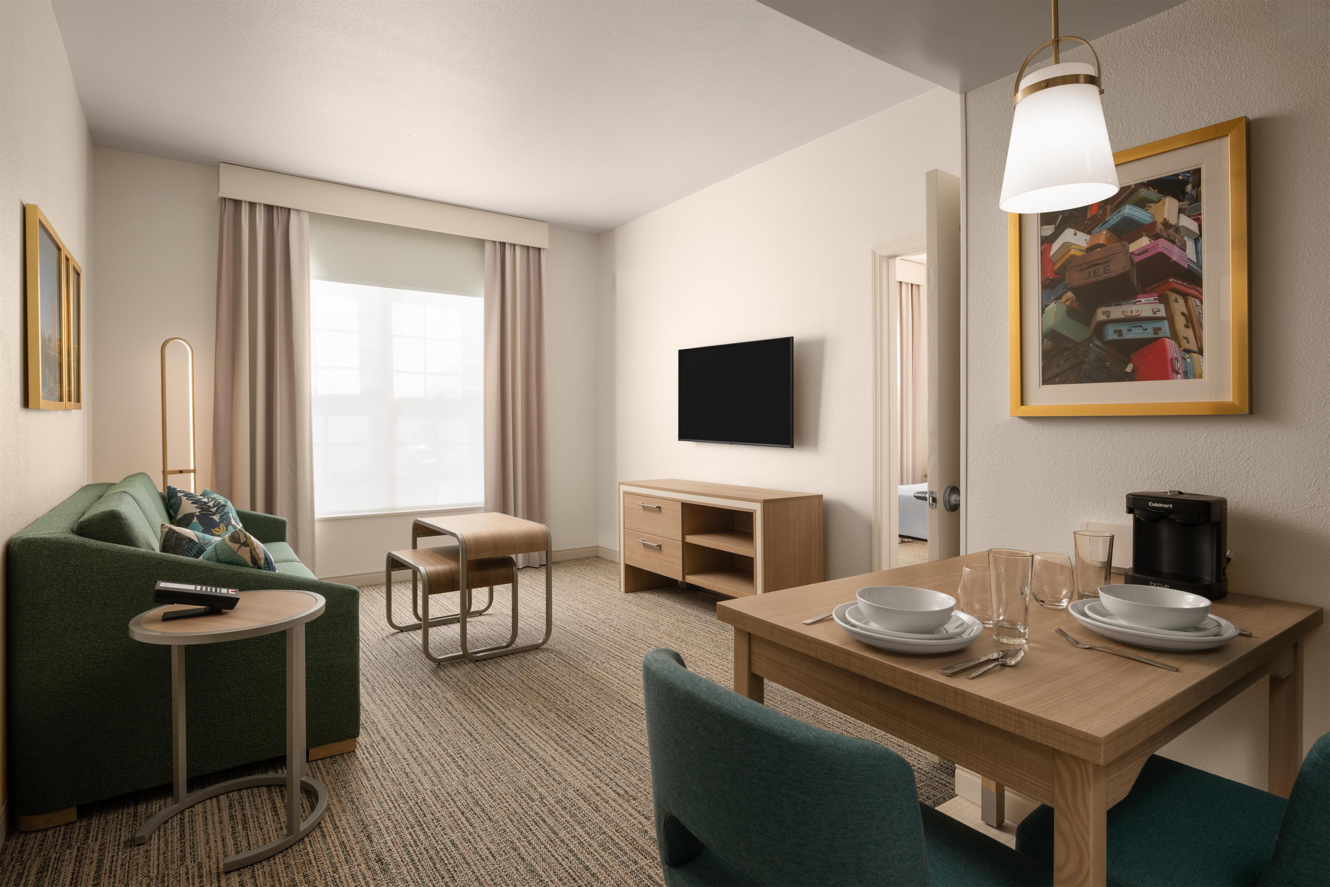 Guest room