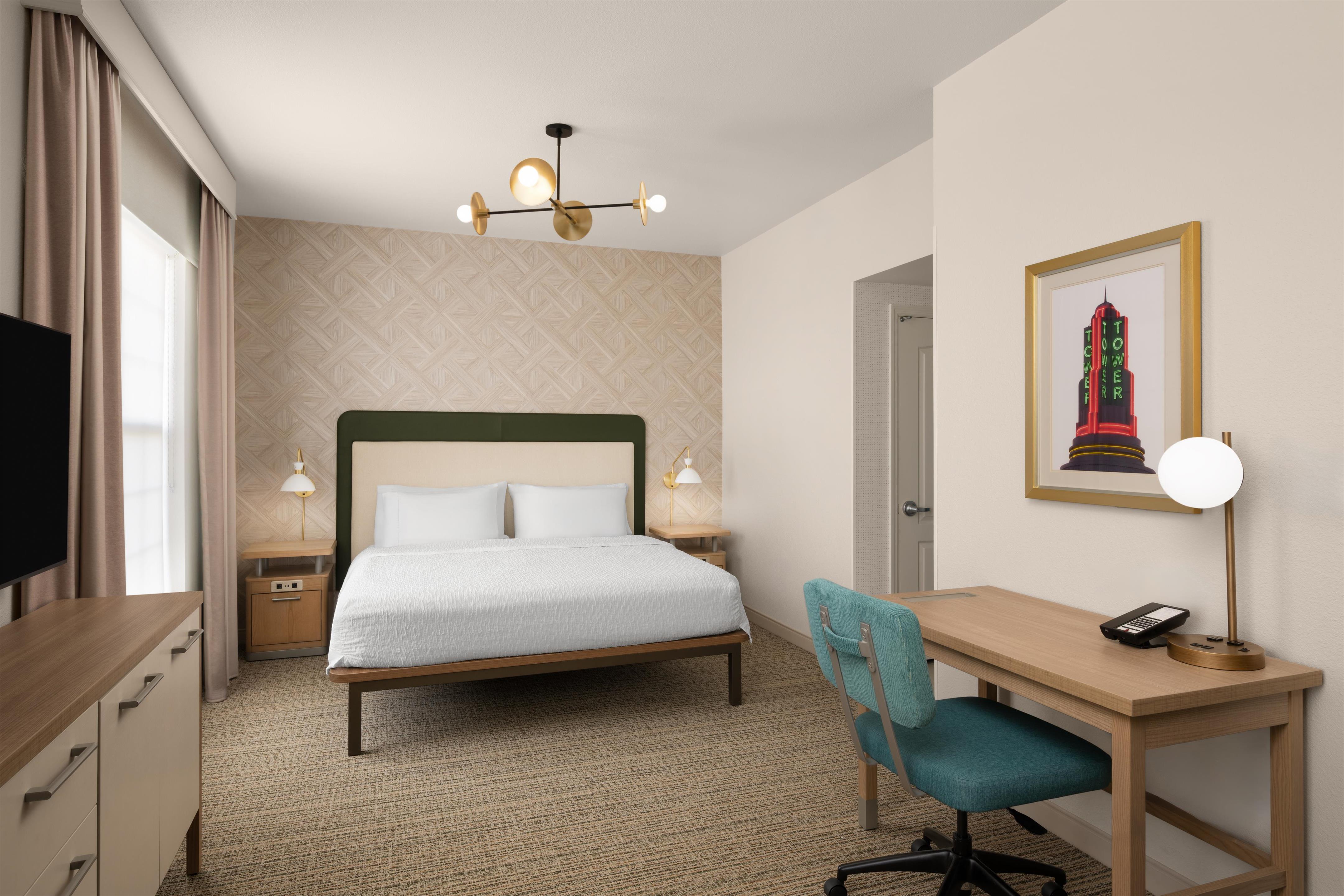 Guest room