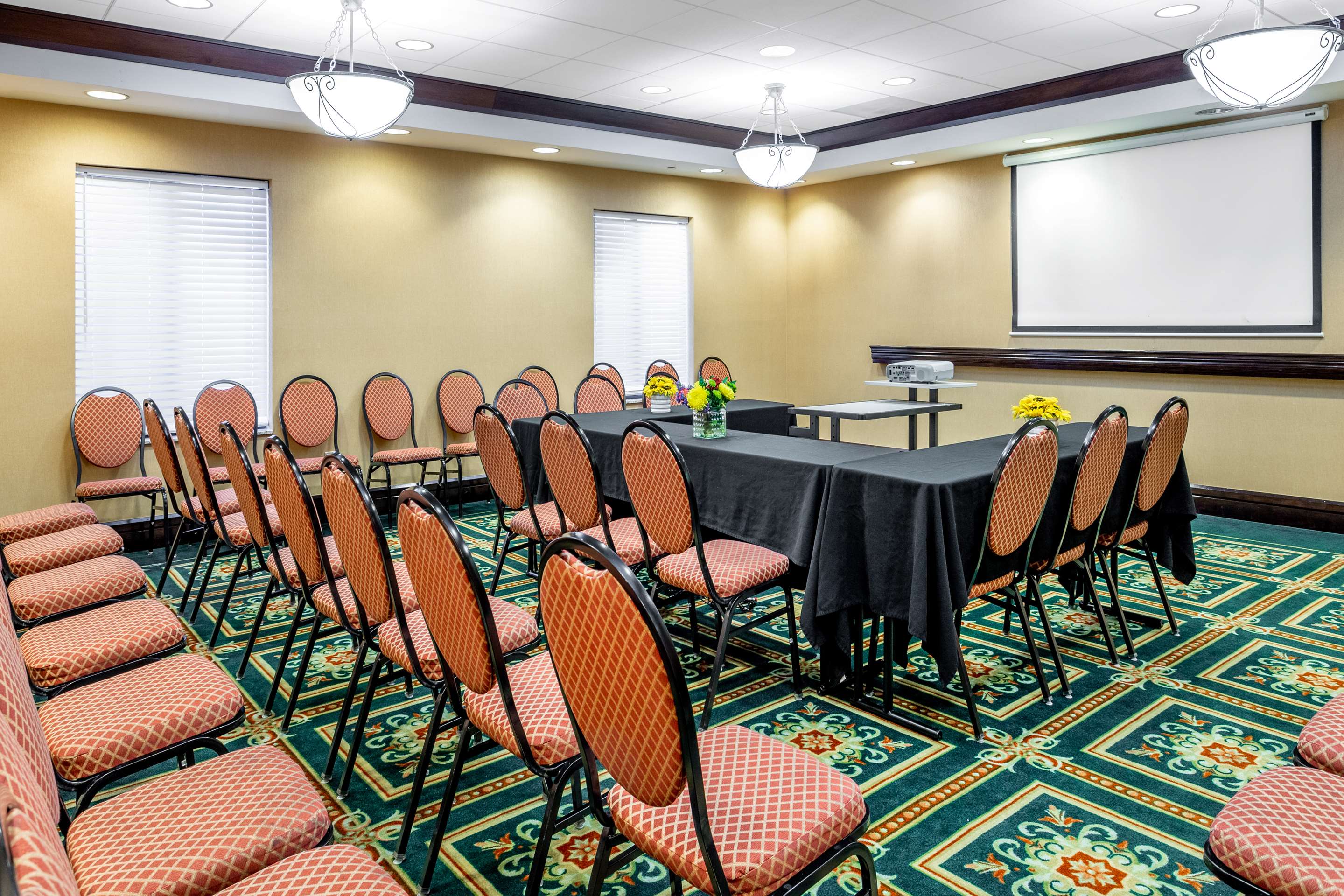 Meeting Room | Hampton Inn & Suites Sacramento-Elk Grove Laguna I-5