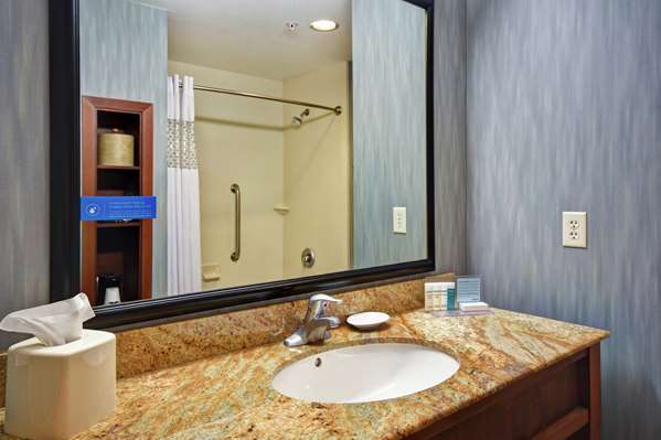  - Hampton Inn & Suites Folsom