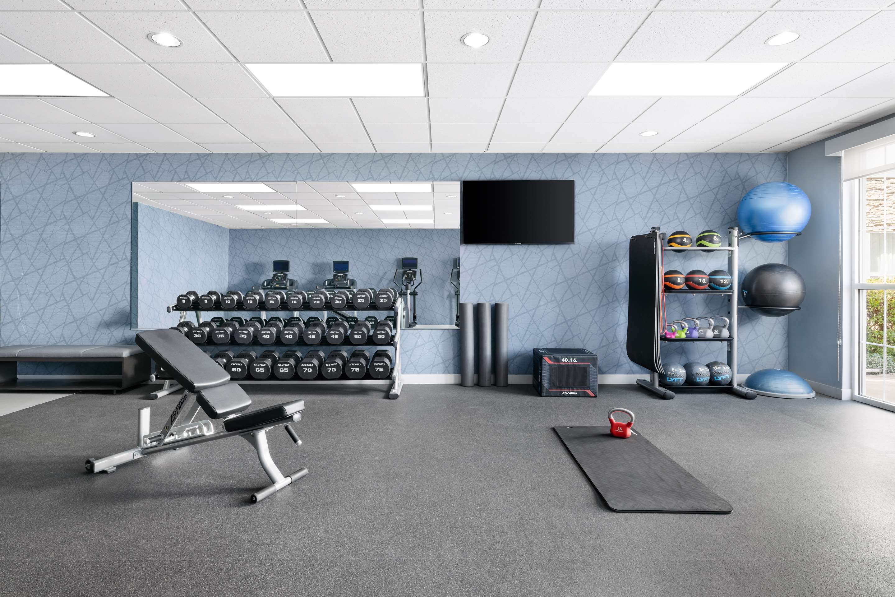 Health club fitness center gym | Homewood Suites Sacramento Roseville