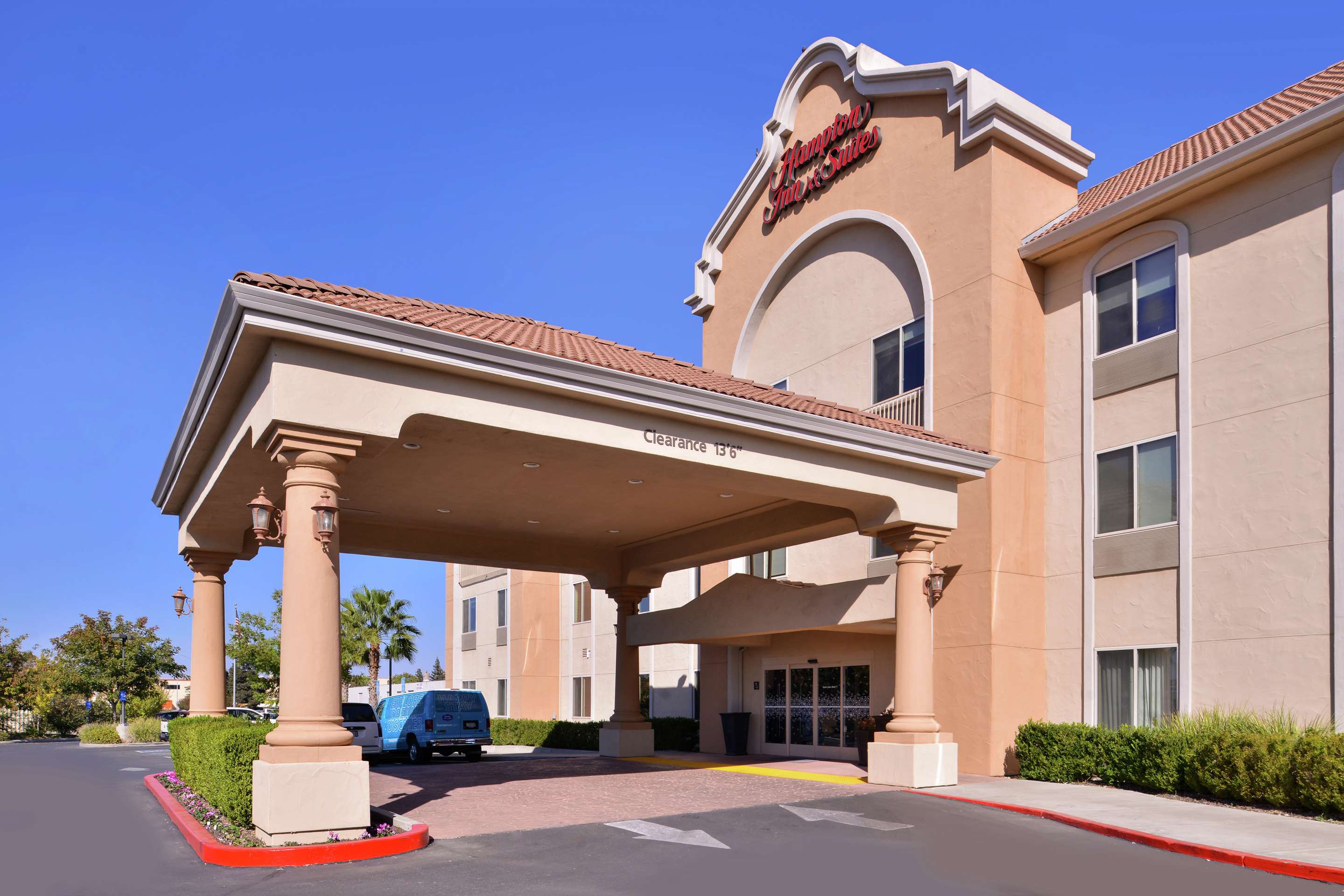 Exterior | Hampton Inn & Suites Woodland-Sacramento Area