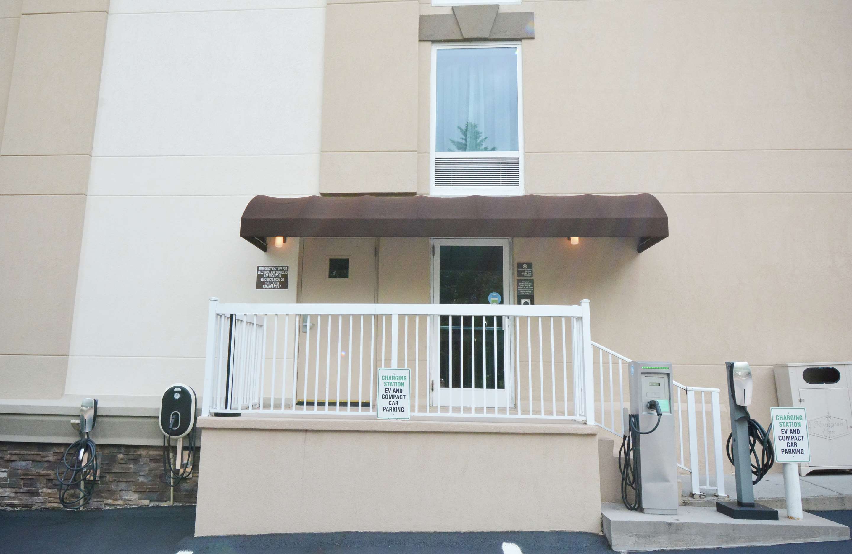 Exterior | Hampton Inn Salem East - Electric Road