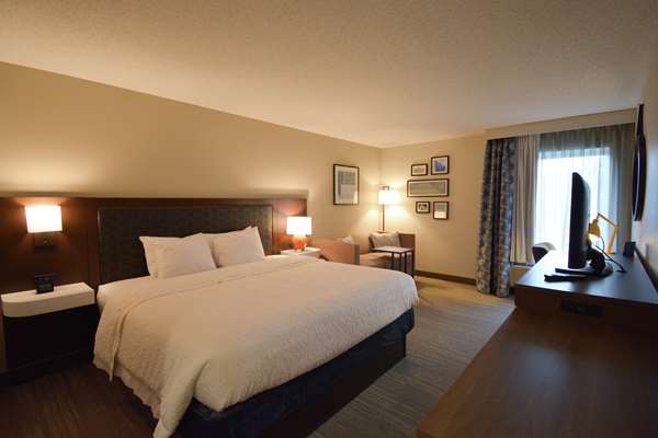  - Hampton Inn East Salem