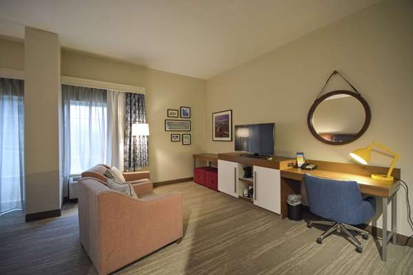  - Hampton Inn East Salem