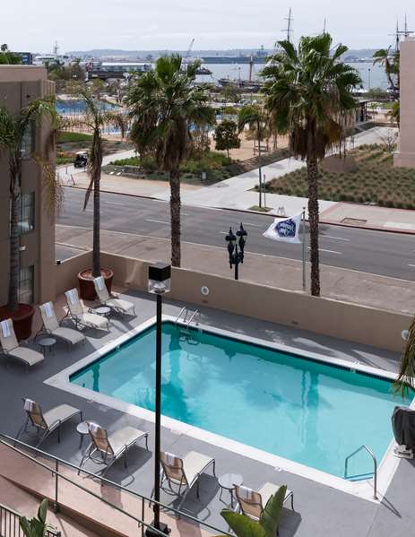 Pool - Hampton Inn Downtown San Diego