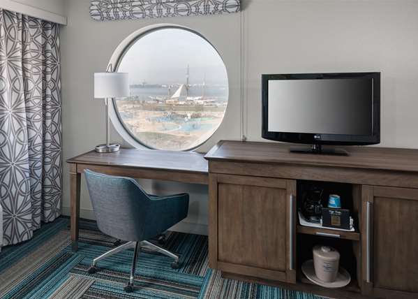  - Hampton Inn Downtown San Diego