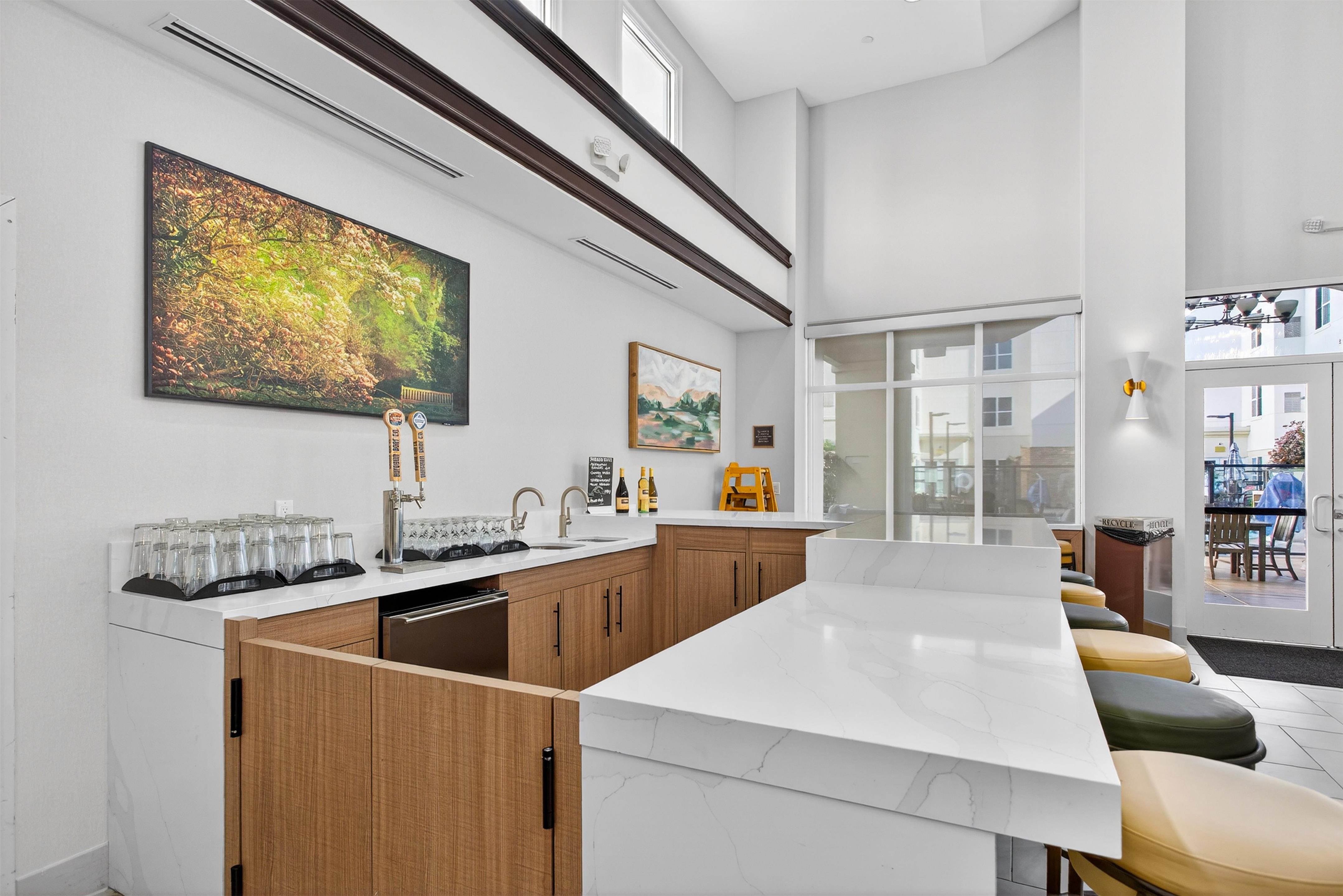 BarLounge | Homewood Suites by Hilton Carlsbad-North San Diego County