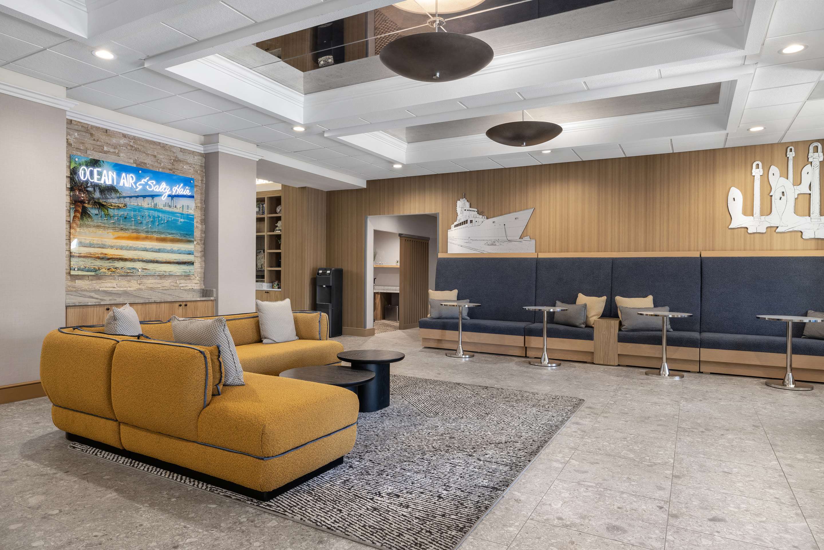 Lobby | Homewood Suites by Hilton San Diego Airport/Liberty Station