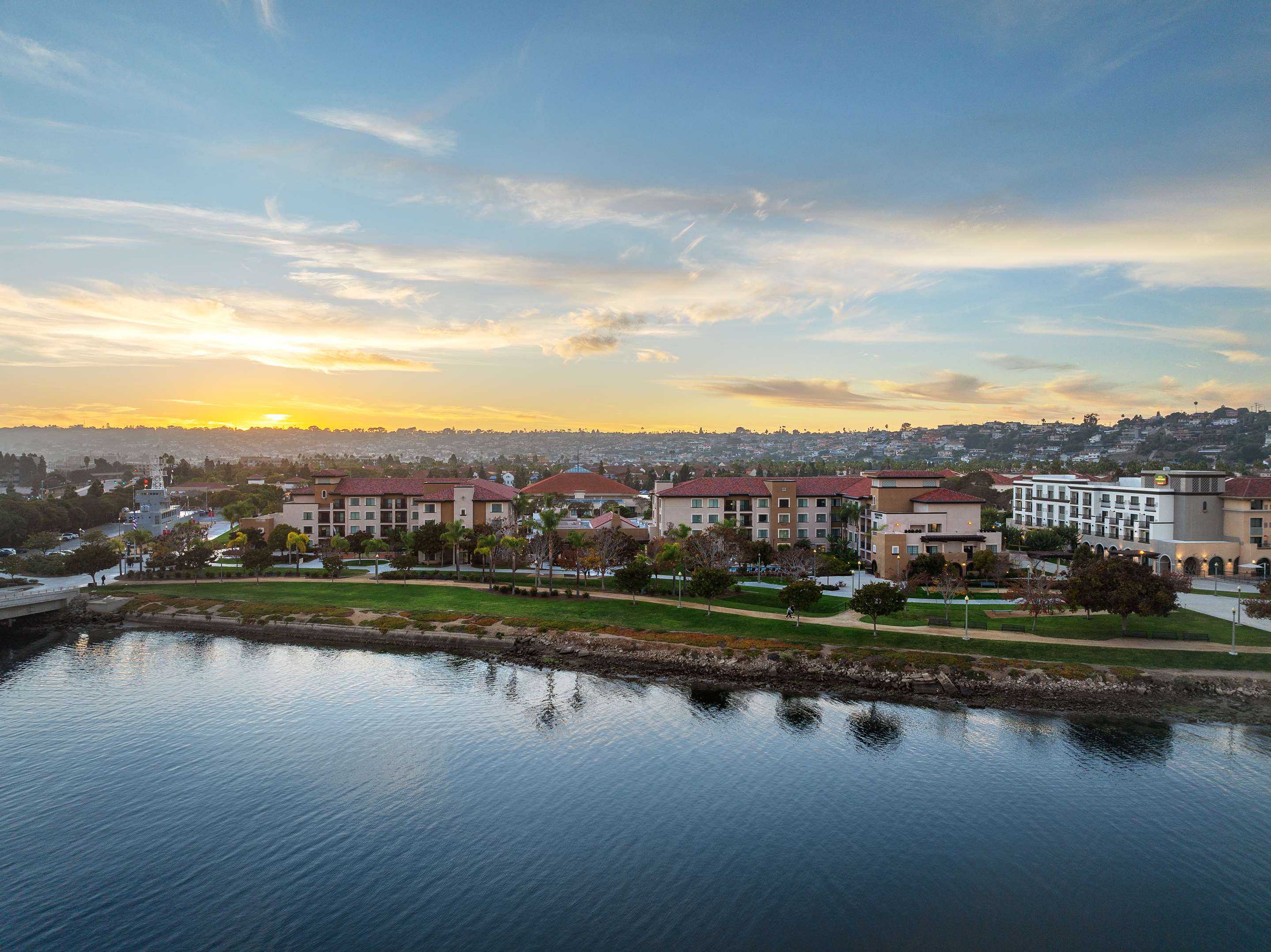 Exterior | Homewood Suites by Hilton San Diego Airport/Liberty Station