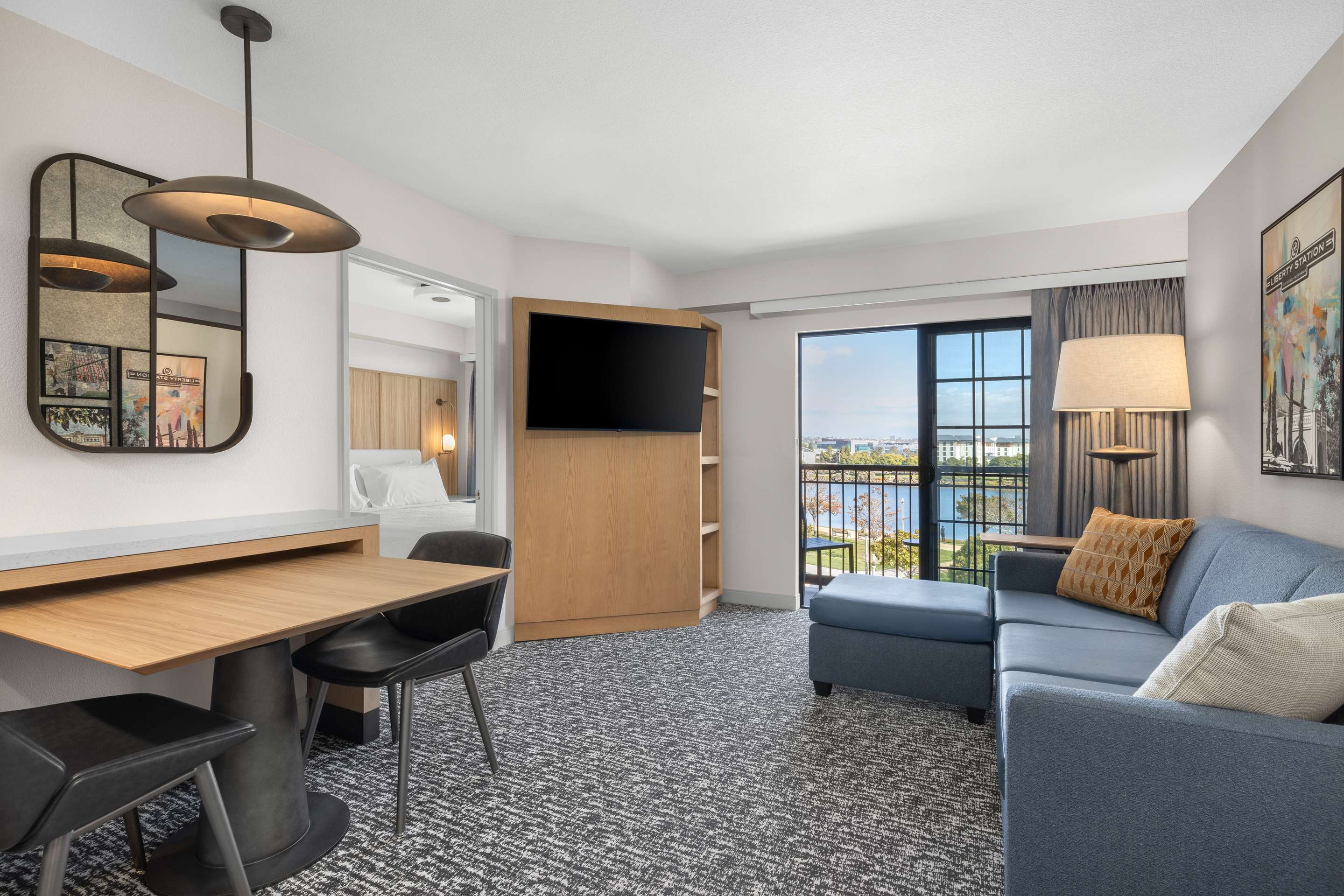 Guest room