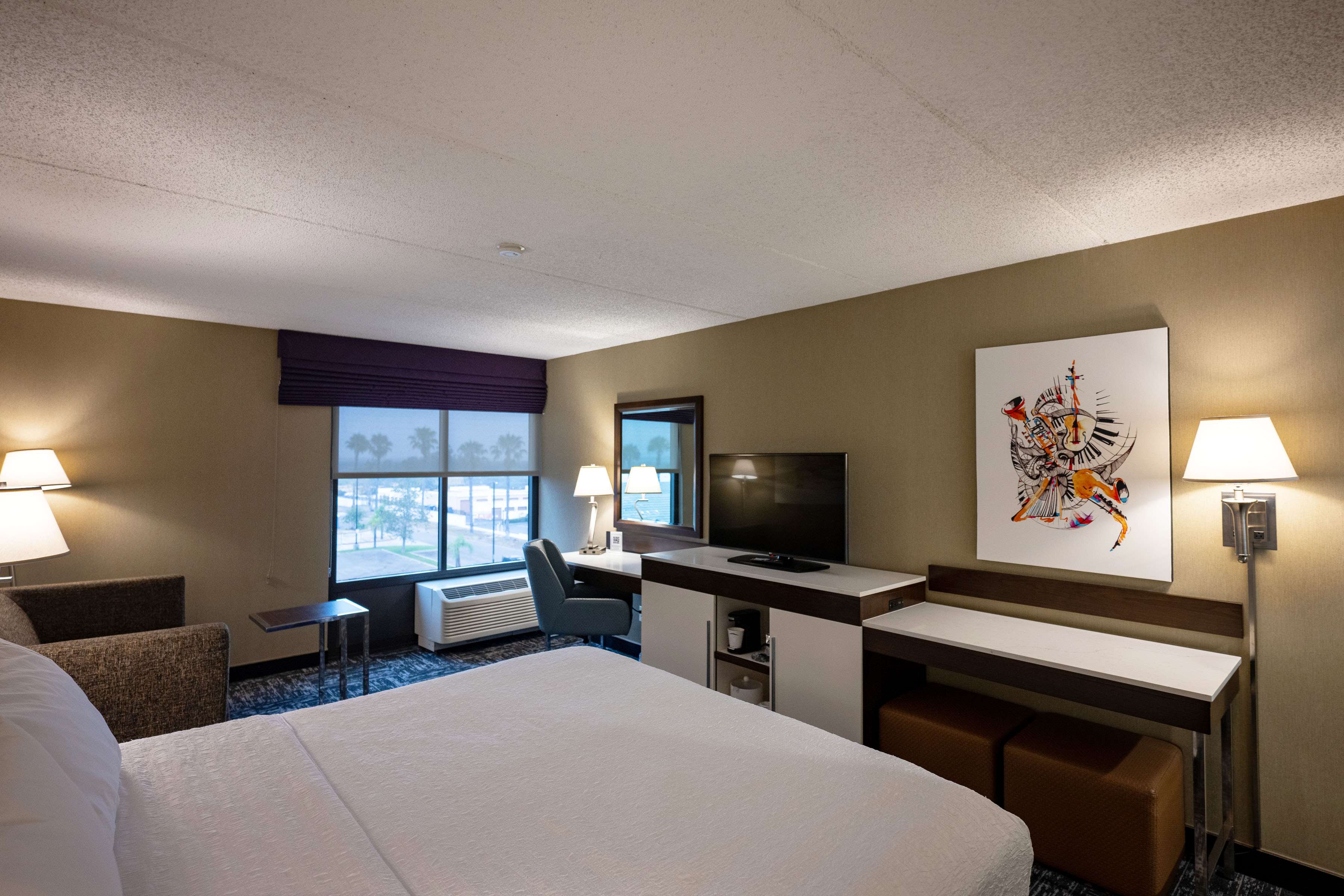 Hampton Inn San Diego - Kearny Mesa Room Type - KING STANDARD-NON SMOKING