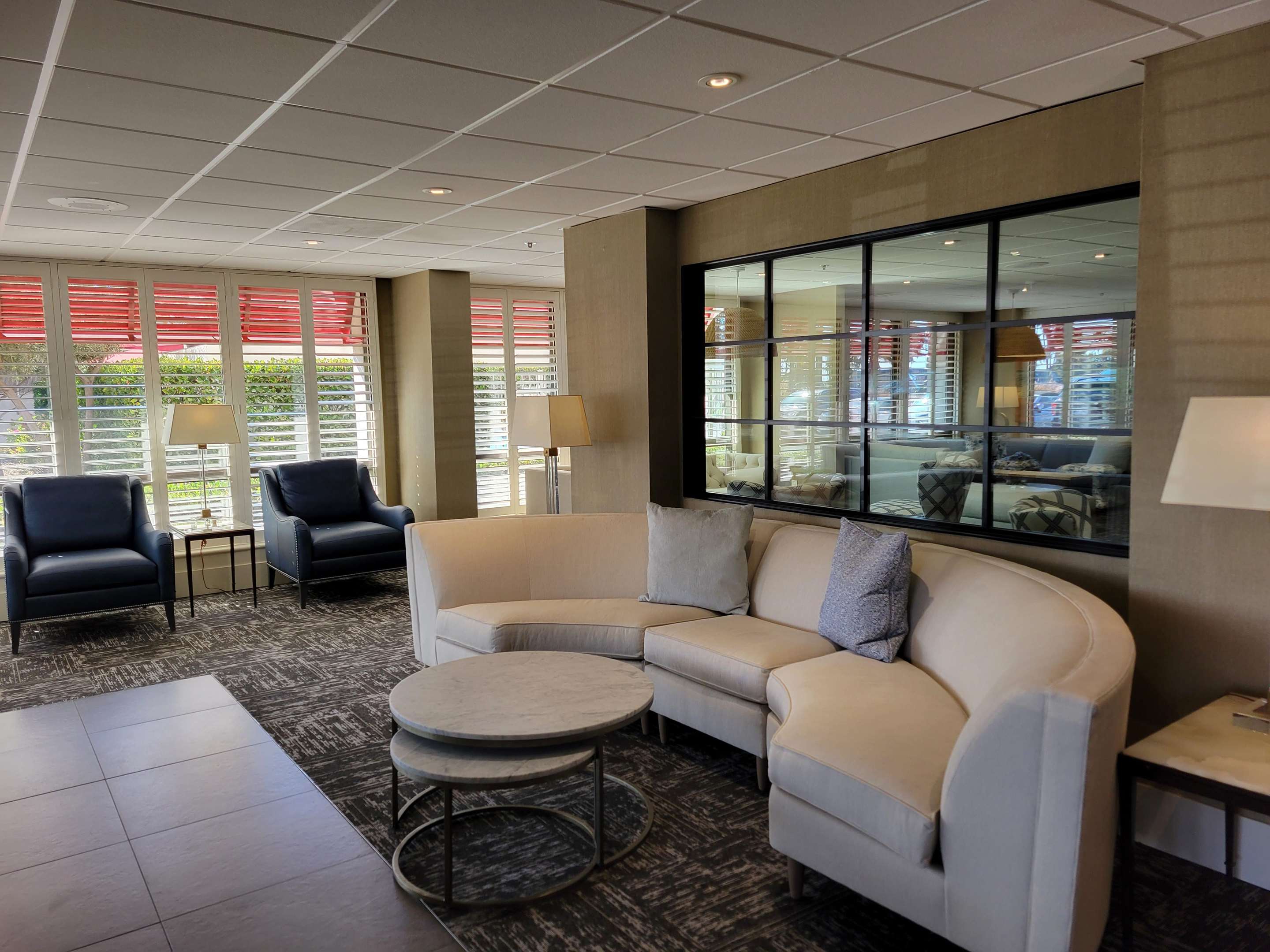 Lobby | Hampton Inn by Hilton San Diego - Kearny Mesa