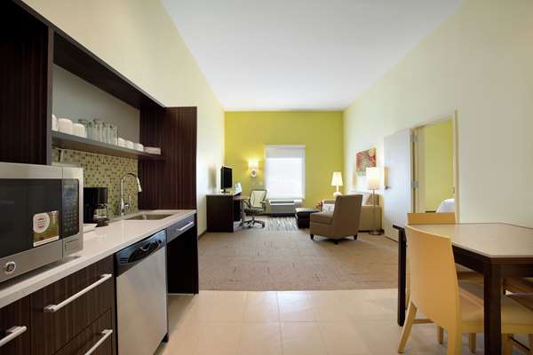  - Home2 Suites by Hilton Airport San Antonio
