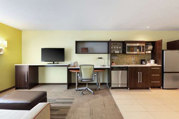  - Home2 Suites by Hilton Airport San Antonio