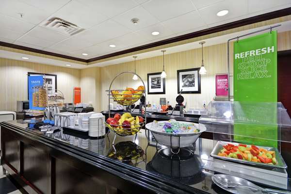 Amenities - Hampton Inn Northeast San Antonio - I-35 & I-410, Exit 164A