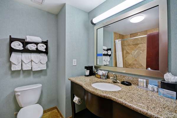  - Hampton Inn Northeast San Antonio - I-35 & I-410, Exit 164A