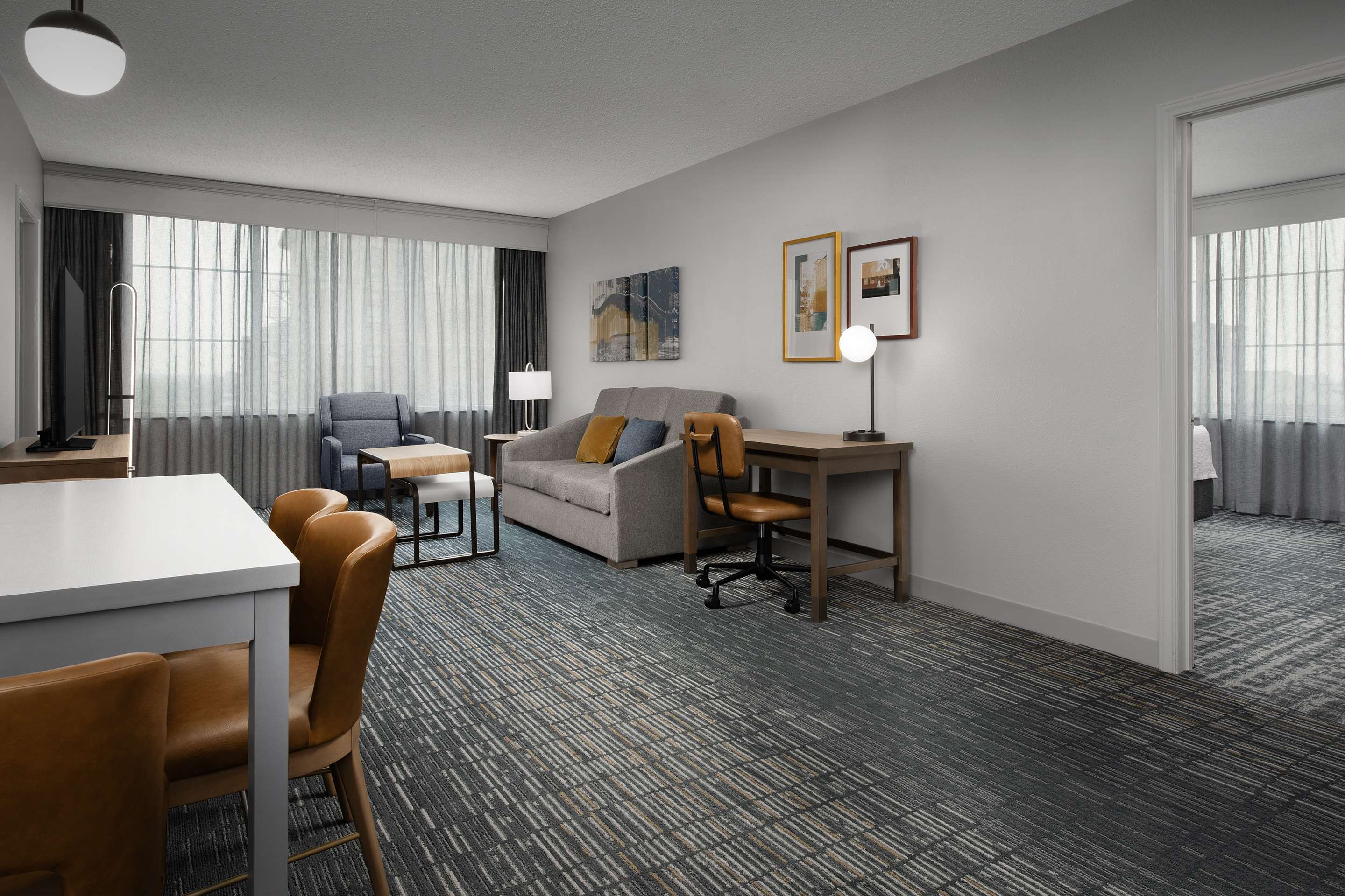 Guest room