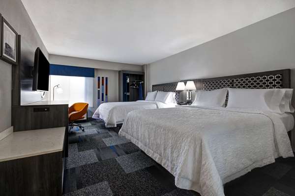  - Hampton Inn Downtown San Antonio - I-37, Exit 141