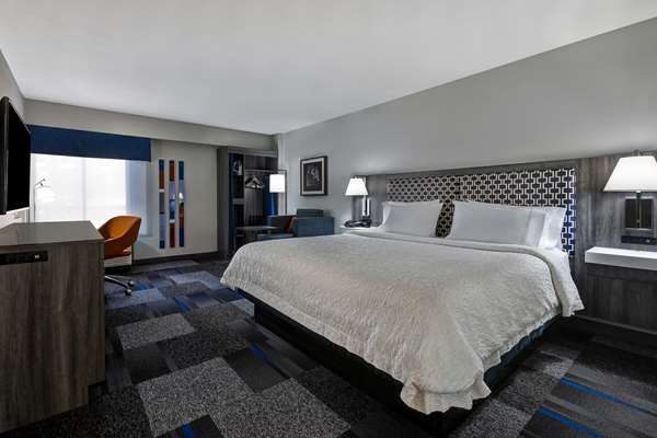  - Hampton Inn Downtown San Antonio - I-37, Exit 141