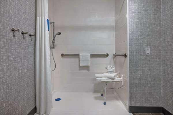  - Hampton Inn Downtown San Antonio - I-37, Exit 141